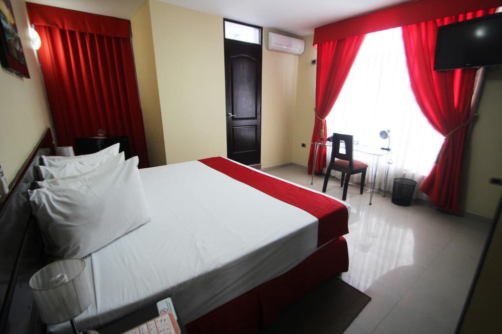Hotel B'Liam 툼베스 외부 사진